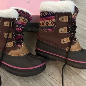 London Fog Brown and Pink Kids Boots sz 2